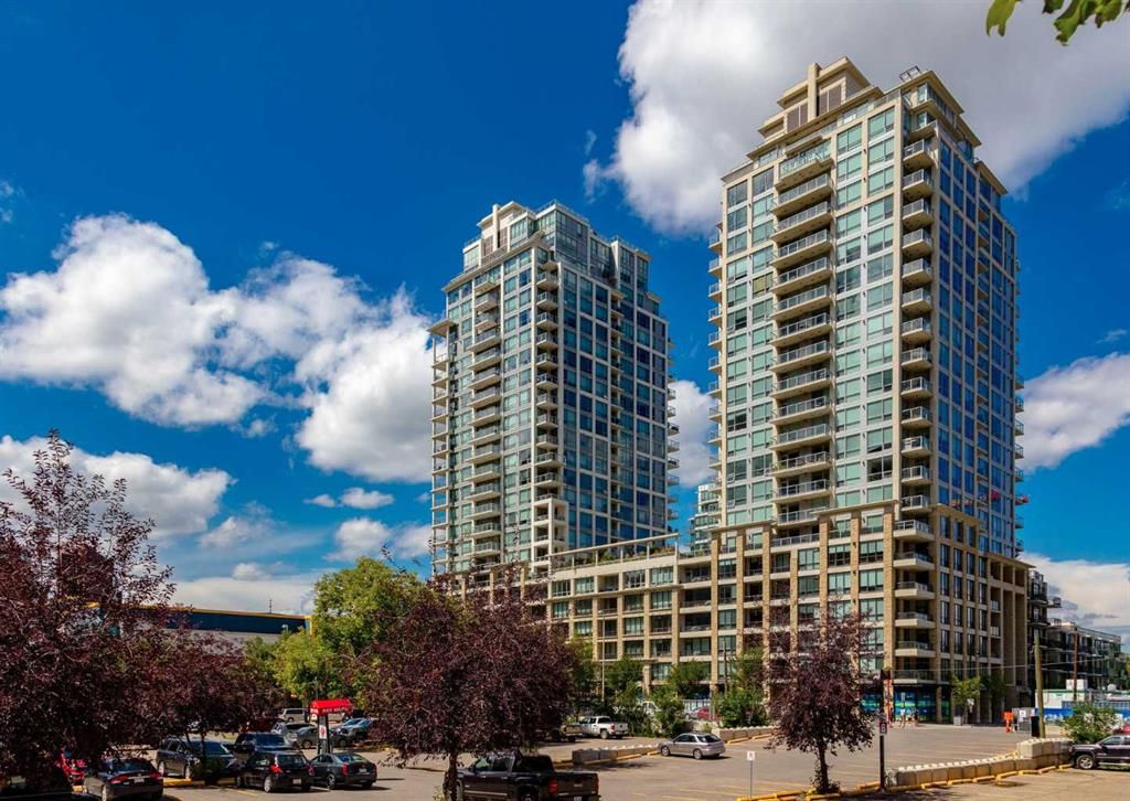 New property listed in Chinatown, Calgary